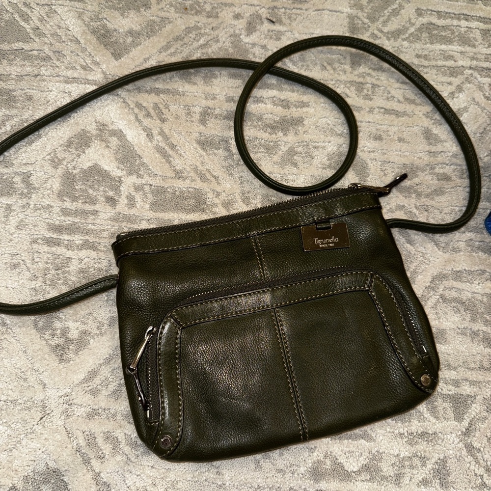 Tignanello Genuine Leather Crossbody green